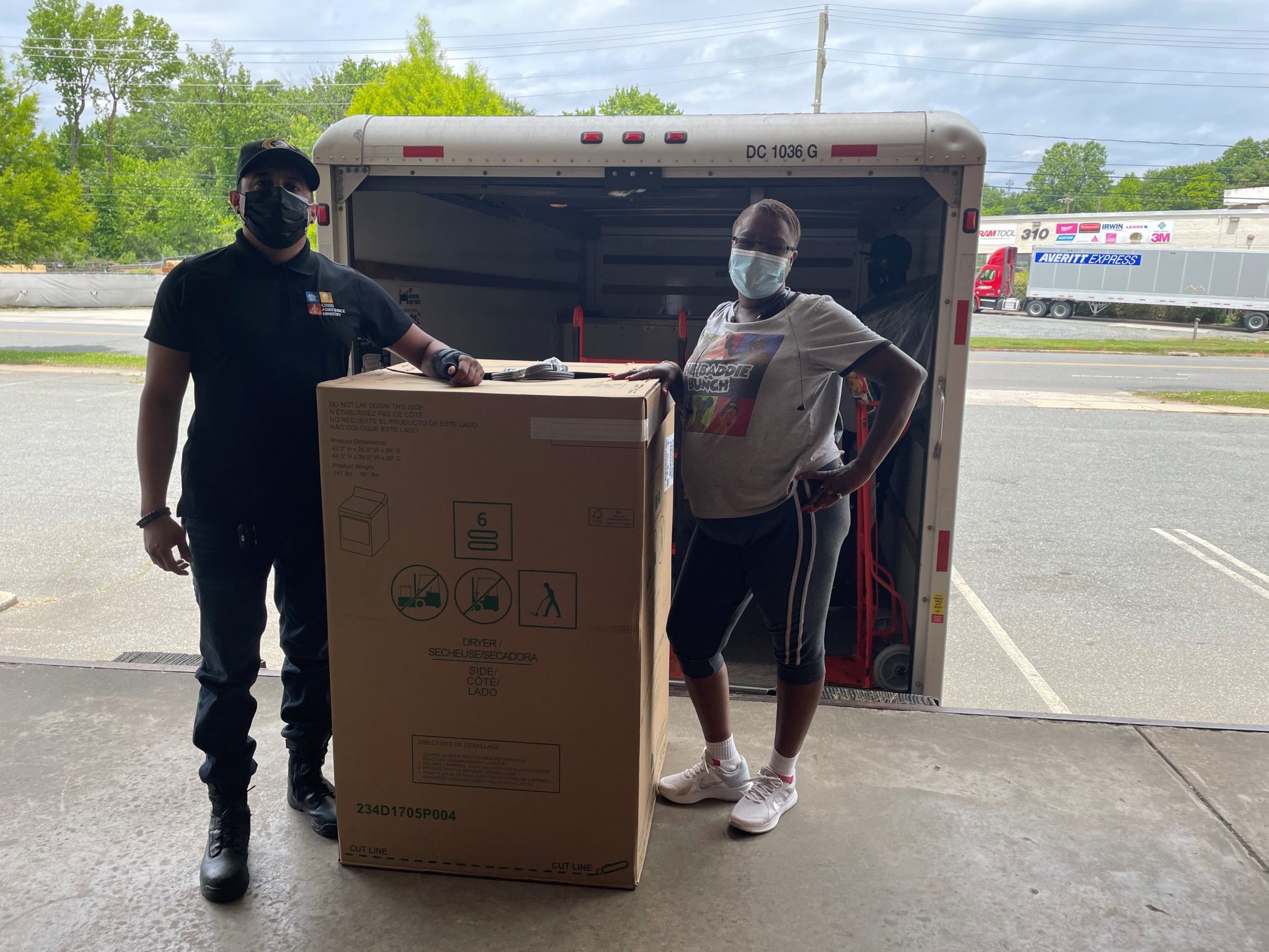 Lowe's Donation Provides Essential Appliances to Neighbors in Need ...